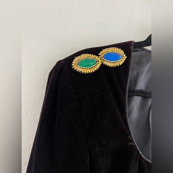 Vintage black velvet Multicolor Jewels Embellished Button Closure Cropped Jacket - Picture 3 of 9